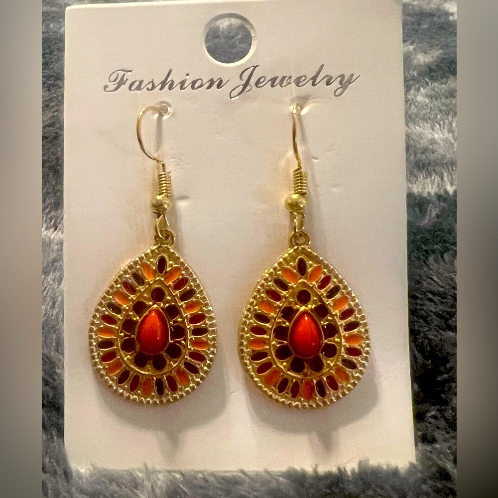🛍️ 3/10$ Mosaic Earrings